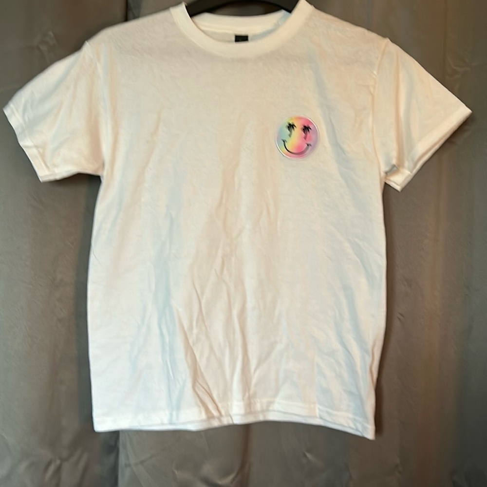 Girls shirt, M, 21” long, 16” shoulder